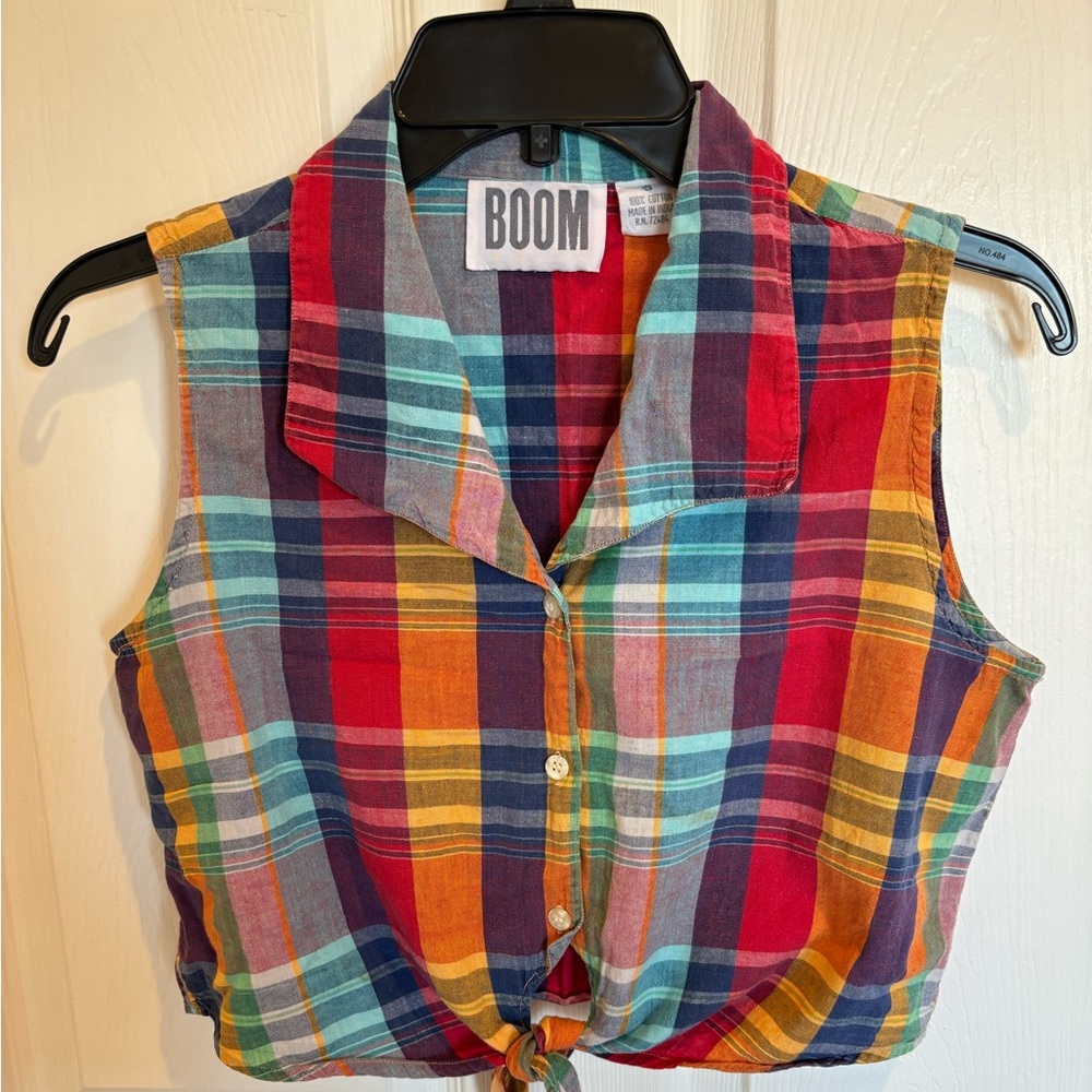 Vintage Boom sleeveless crop top.
